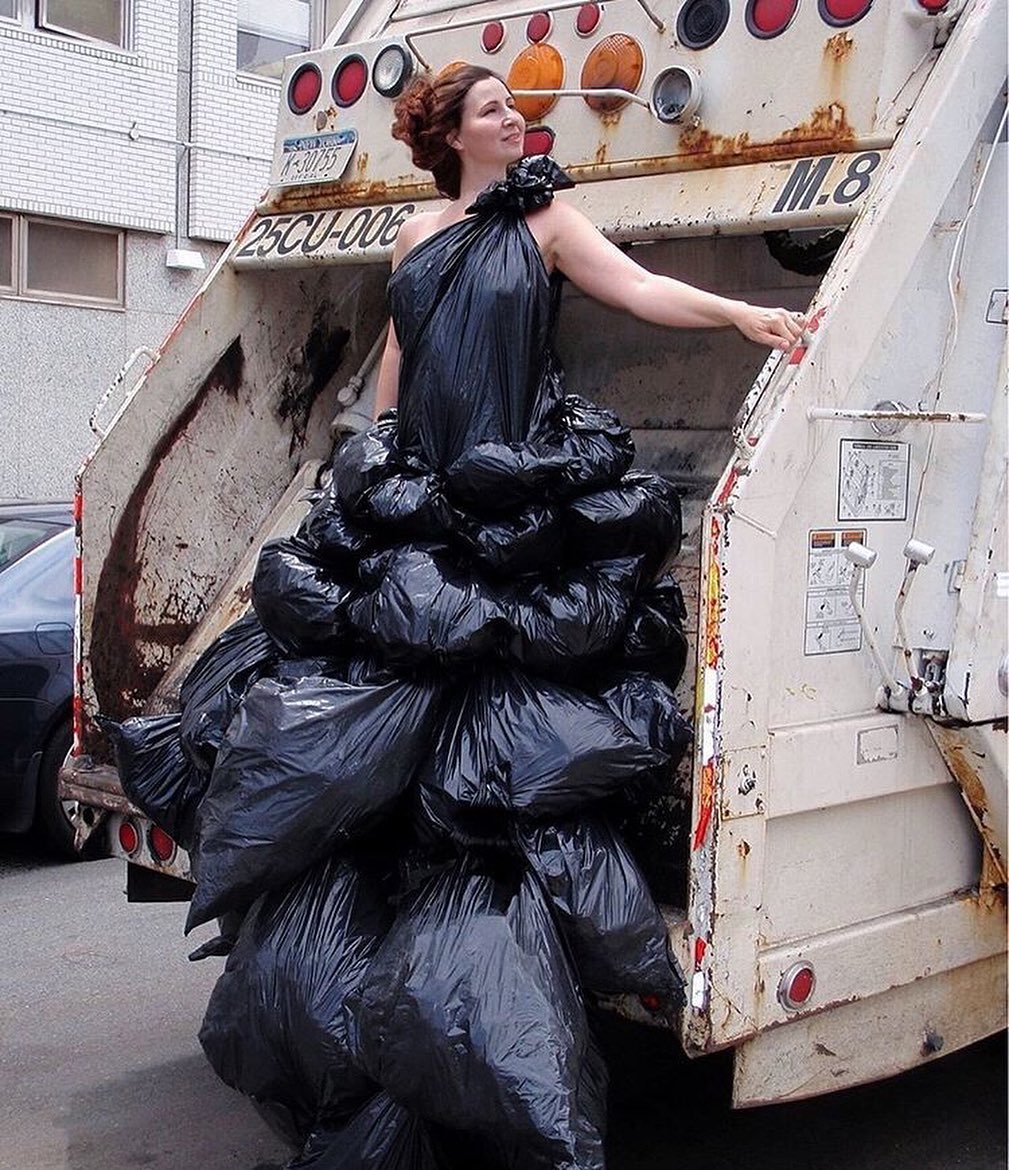 La reina de la basura