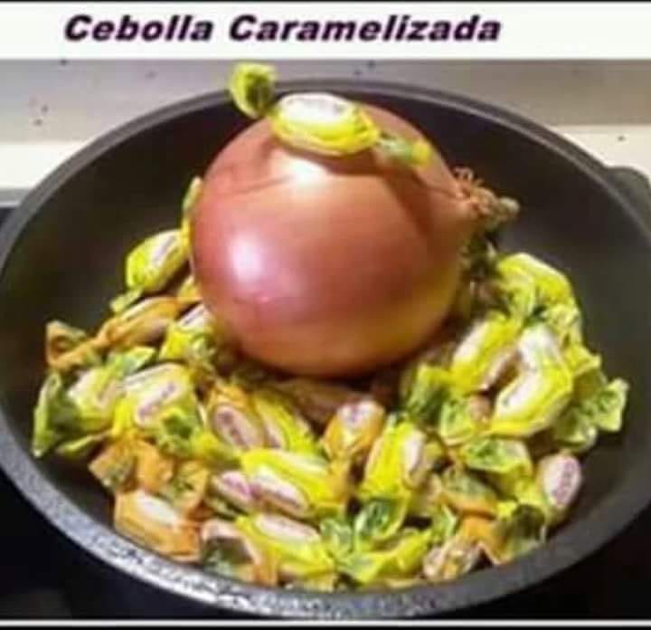 Hoy preparé cebolla caramelizada. Escribidme para mas recetas de cocina...