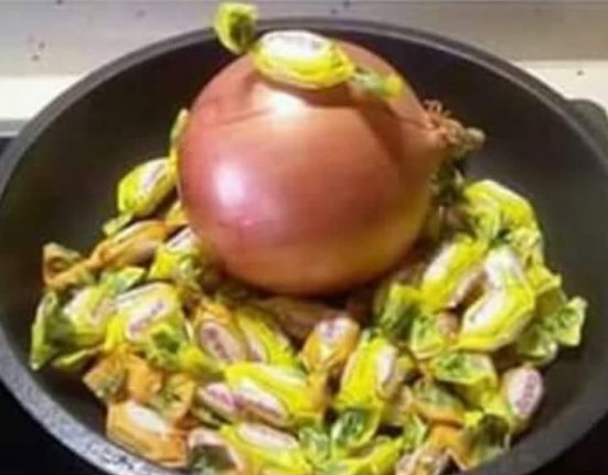 Hoy preparé cebolla caramelizada. Escribidme para mas recetas de cocina...