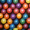 México bate un récord Guinness con una fábrica de Willy Wonka hecha con casi un millón de globos
